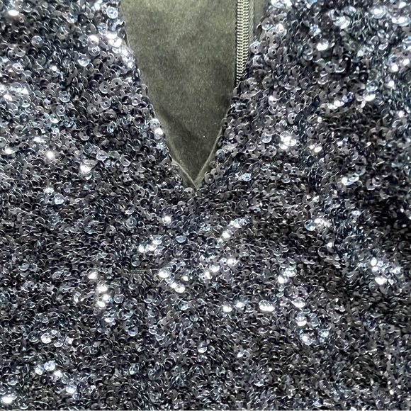 Express | Navy Blue Sequins, Bodycon Mini Cocktail Dress, Size 4 - Picture 5 of 13